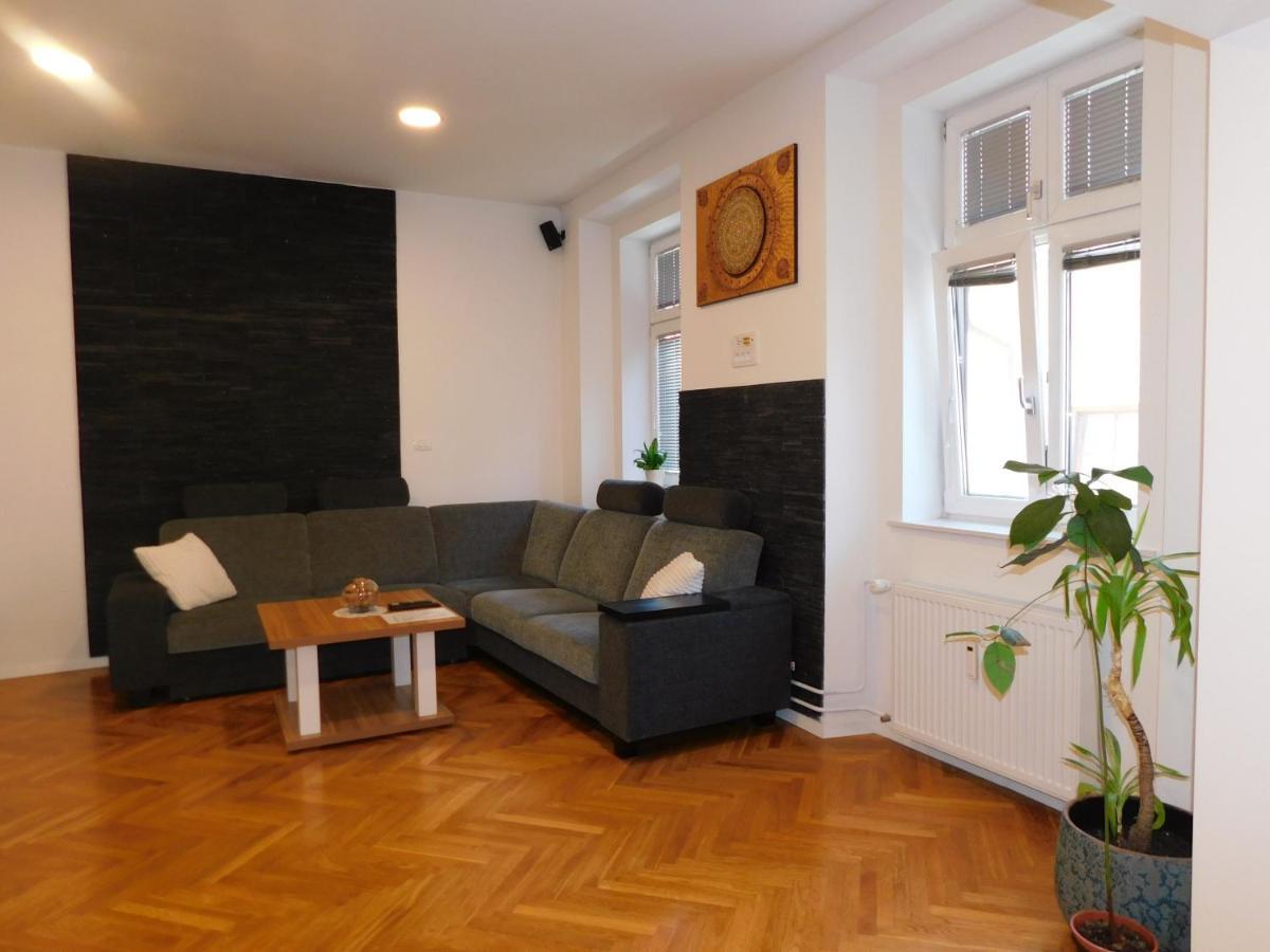 Modern Apartment Hrenova Street 류블랴나 외부 사진