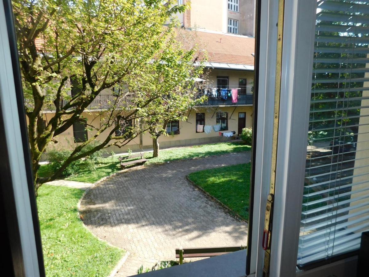 Modern Apartment Hrenova Street 류블랴나 외부 사진