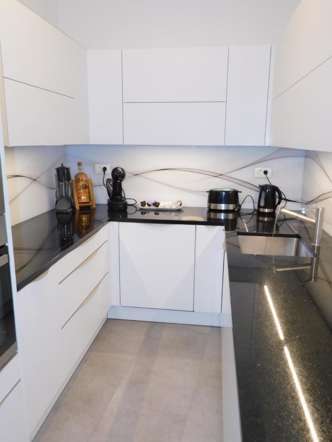 Modern Apartment Hrenova Street 류블랴나 외부 사진
